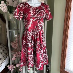 Women’s LuLaRoe Dress Red Floral Pockets Below Knee Size M